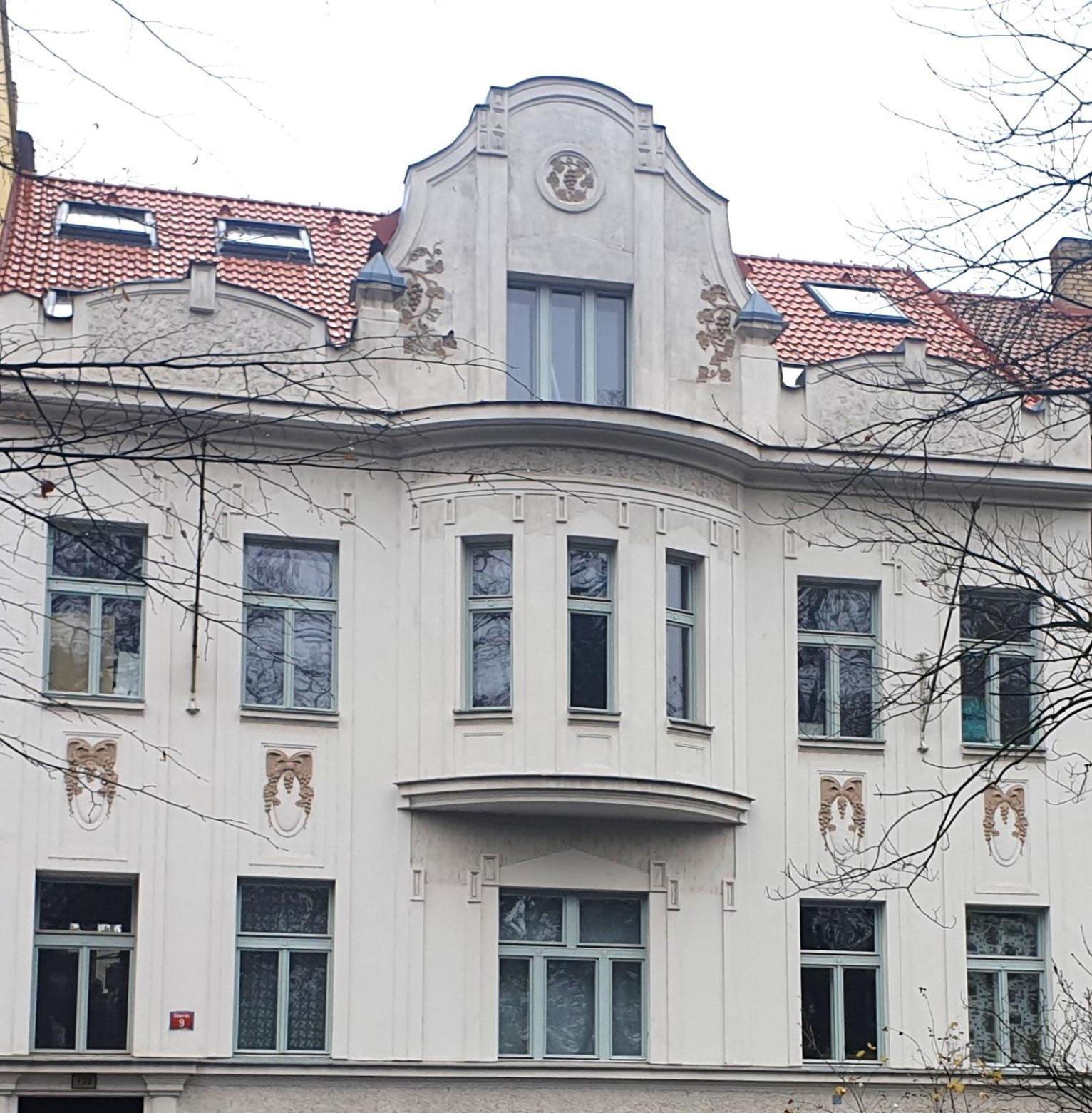 Art Nouveau Apartment With Garden In Pisek Екстер'єр фото